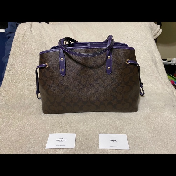 Brand new Coach purse - Picture 2 of 4